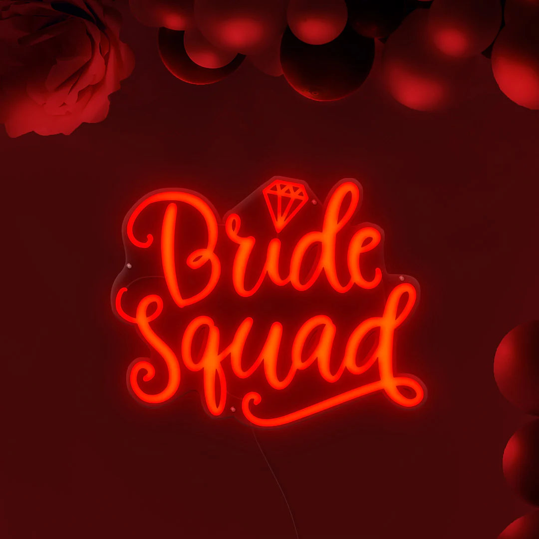 𝐁𝐑𝐈𝐃𝐄 𝐒𝐐𝐔𝐀𝐃 𝐈𝐍𝐒𝐄𝐆𝐍𝐀 𝐀𝐋 𝐍𝐄𝐎𝐍