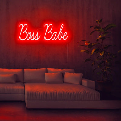 𝐁𝐎𝐒𝐒 𝐁𝐀𝐁𝐄 𝐈𝐍𝐒𝐄𝐆𝐍𝐀 𝐀𝐋 𝐍𝐄𝐎𝐍